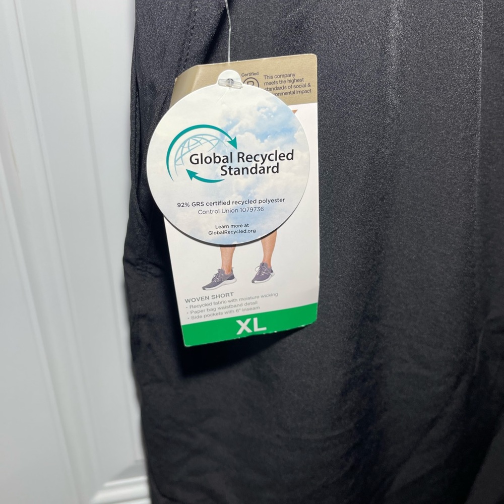 Mondetta Ladies' Woven Short Size XL - Picture 5 of 7